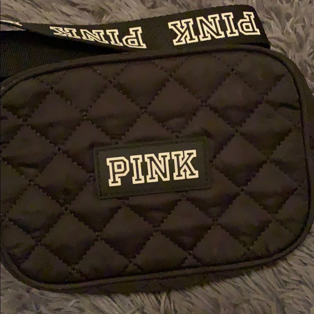 Pink Victoria’s Secret fanny pack (black)